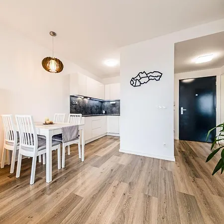 Modern Heaven - Free Parking Apartment