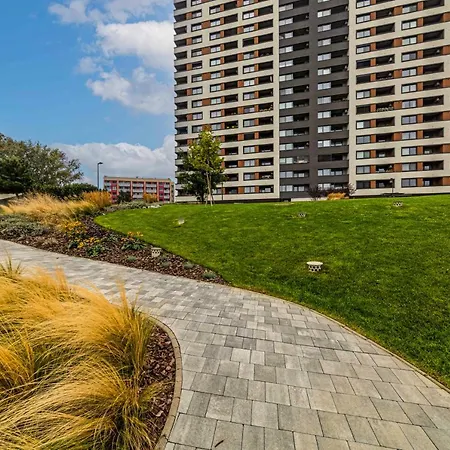 Modern Heaven - Free Parking Apartment