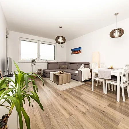 Modern Heaven - Free Parking Apartment Bratislava