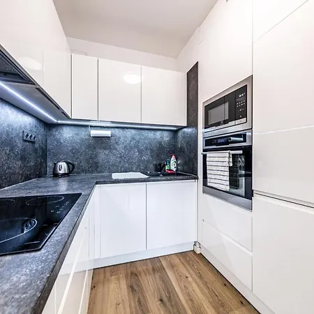 Modern Heaven - Free Parking Apartment